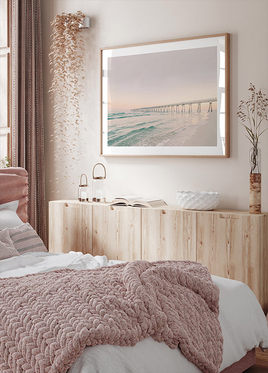 Plakát na promenádě