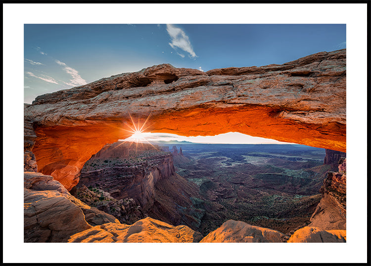 Východ slunce v Mesa Arch
