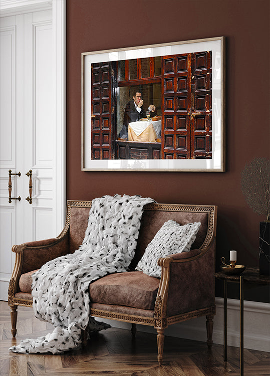 Plakát Večeře osamělého muže v madridské Latinské čtvrti