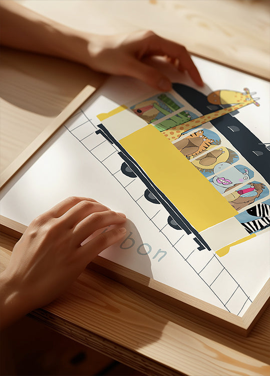 Plakát slavné lisabonské žluté tramvaje se zvířátky z džungle od Carla Daly