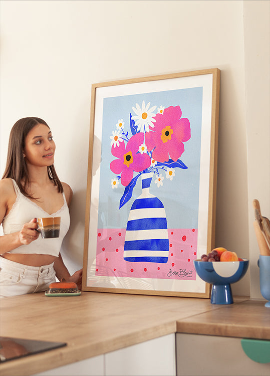 Maximalistická květinová váza