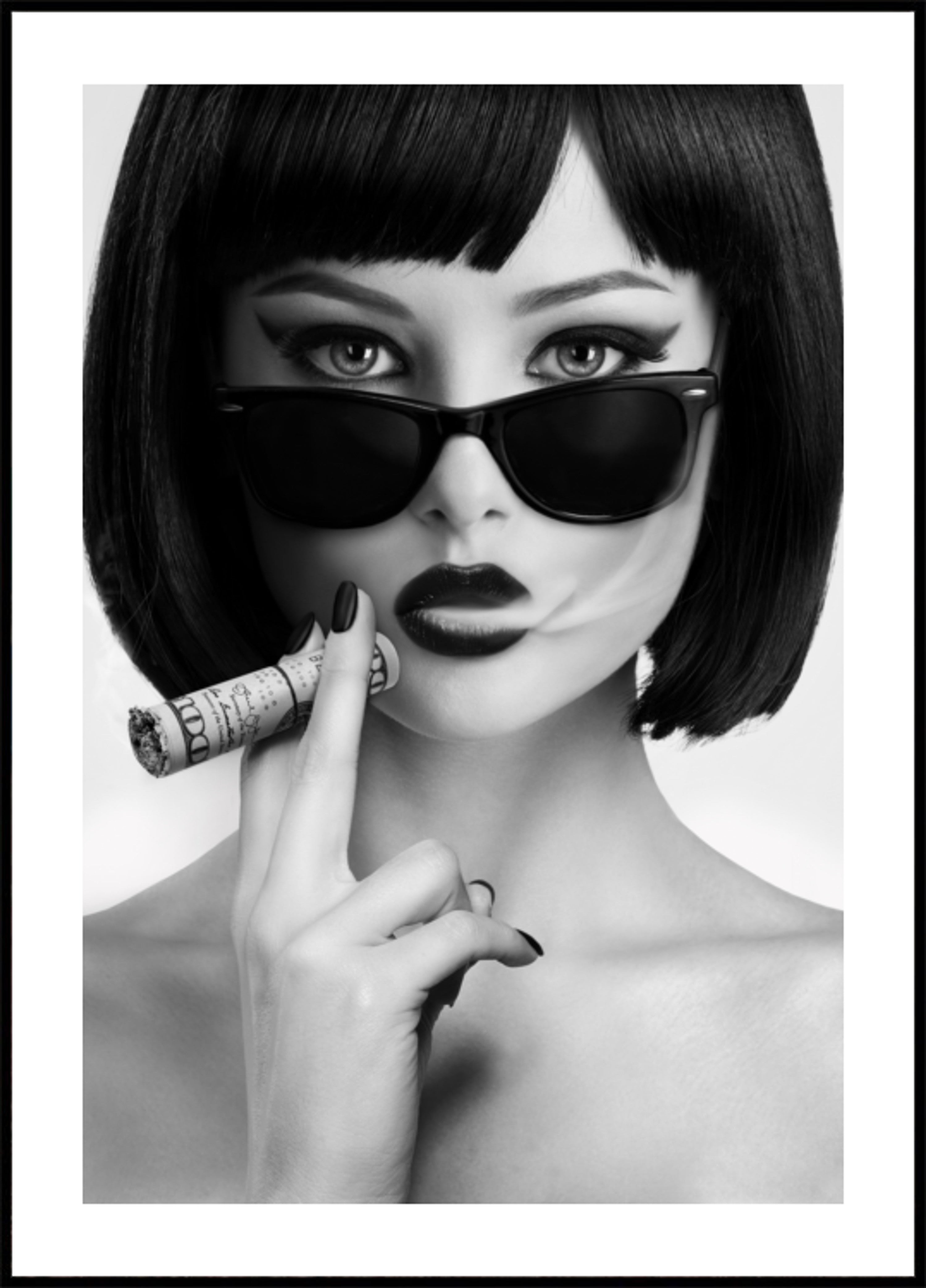 Sebevědomý Glamour Smoke